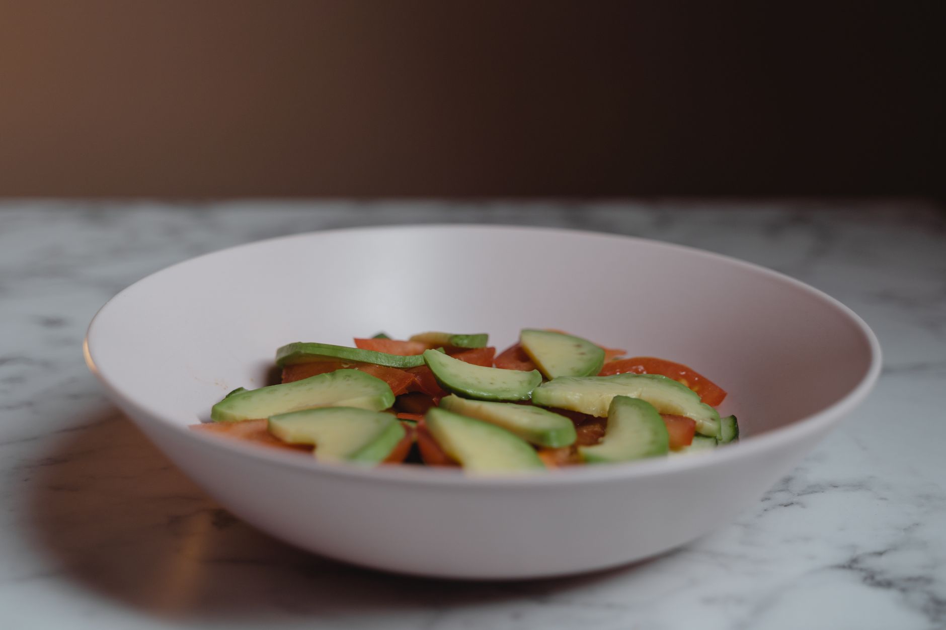 Tomaat-avocado-citrussalade